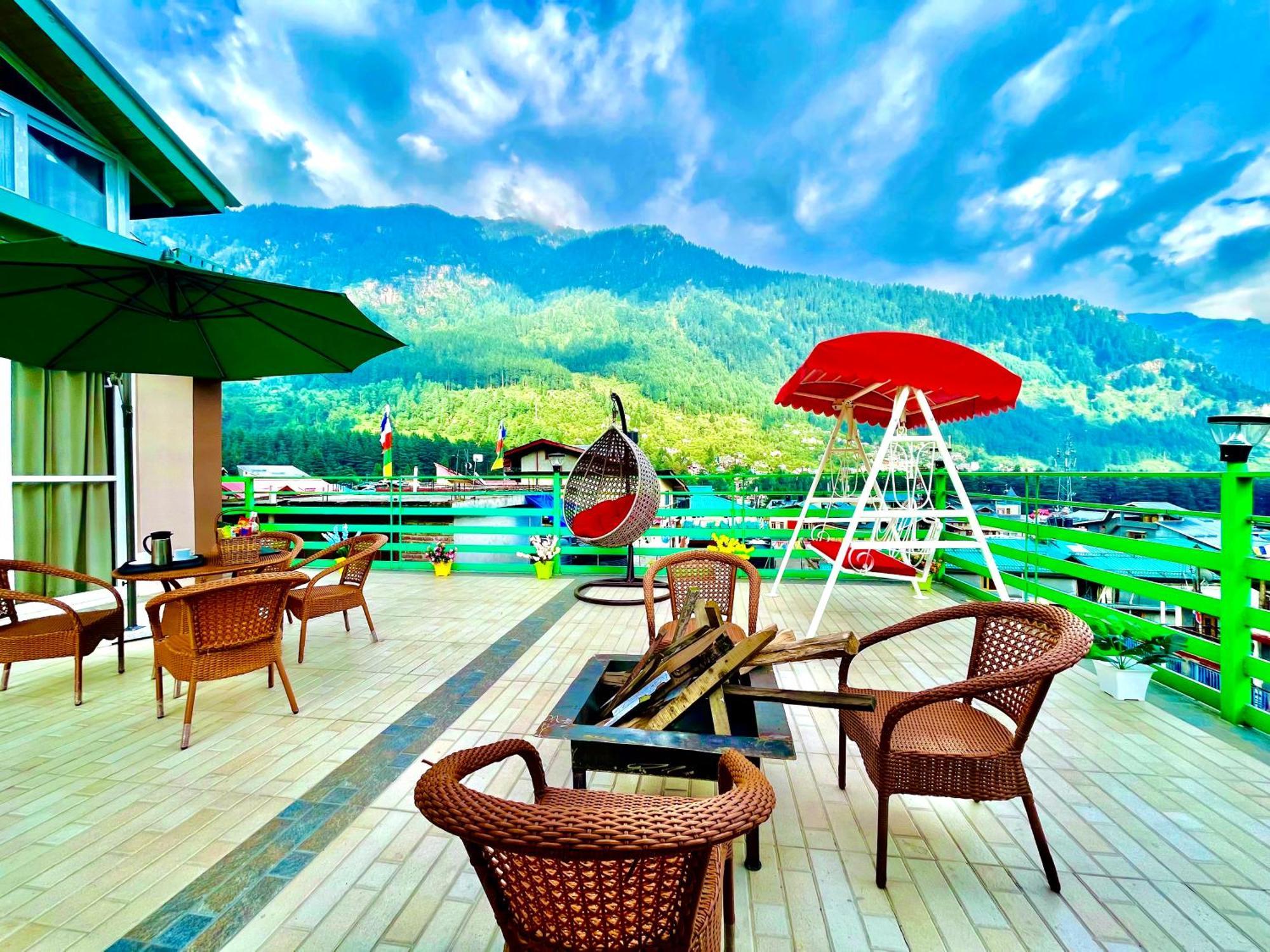 Vista Resort, Manali - ! Near Mall Road !! Hot & Cold Ac Rooms !! Best Selling !! Big Parking !! Luxury Collection !! Open Terrace !! Lift !! Playing Zone !! Property Of The Year ! Ngoại thất bức ảnh