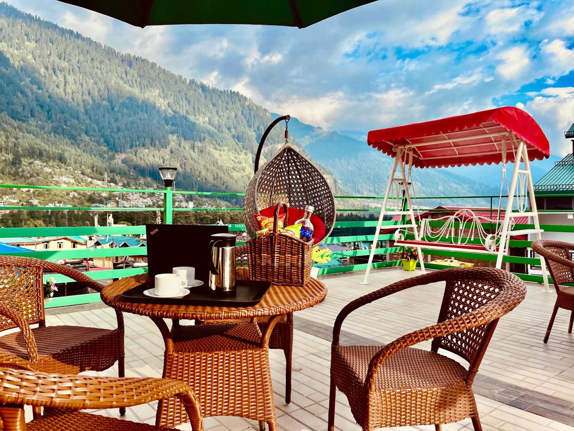 Vista Resort, Manali - ! Near Mall Road !! Hot & Cold Ac Rooms !! Best Selling !! Big Parking !! Luxury Collection !! Open Terrace !! Lift !! Playing Zone !! Property Of The Year ! Ngoại thất bức ảnh