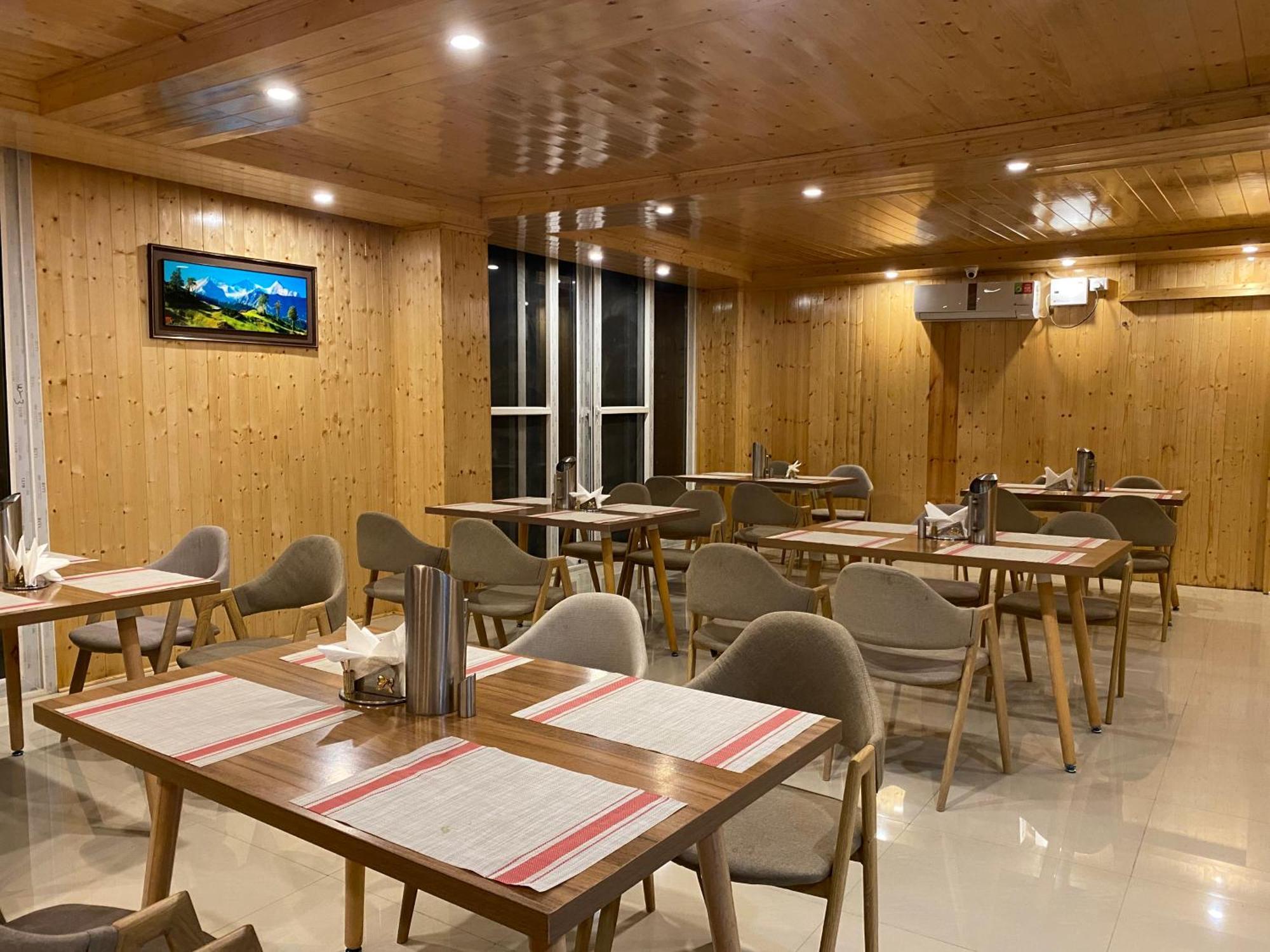 Vista Resort, Manali - ! Near Mall Road !! Hot & Cold Ac Rooms !! Best Selling !! Big Parking !! Luxury Collection !! Open Terrace !! Lift !! Playing Zone !! Property Of The Year ! Ngoại thất bức ảnh
